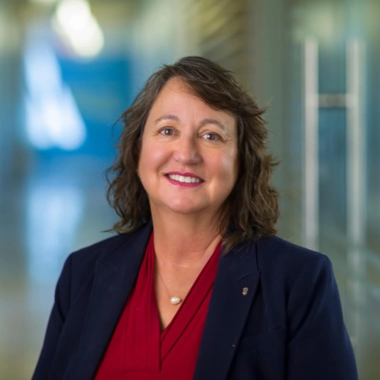 Dr. Lisa Rimsza
